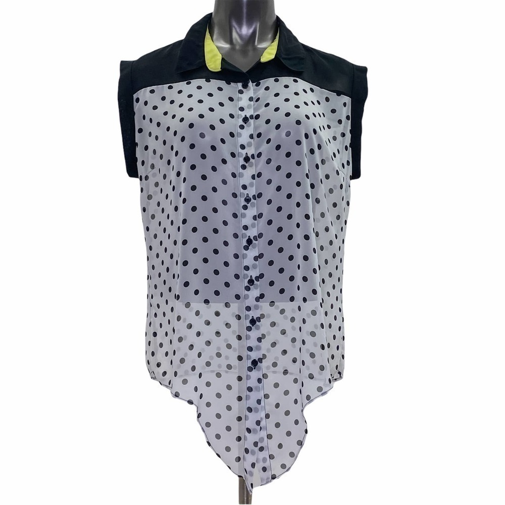 PERSEPTION Concept Polka Dot Sleeveless Blouse